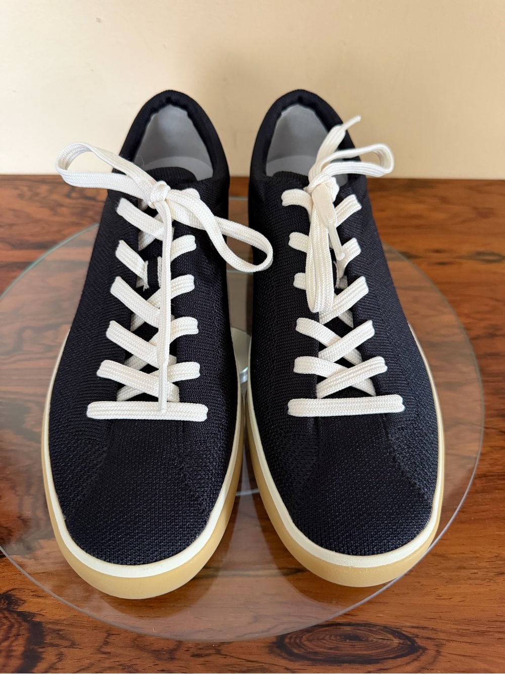 Rothy's The Lace Up Sneaker in size 9